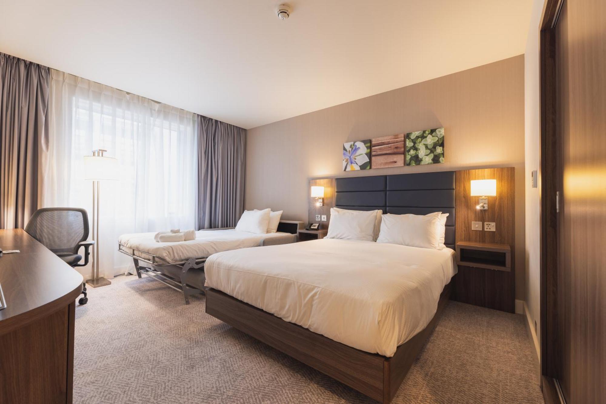 ביקנהיל Hilton Garden Inn Birmingham Airport Uk מראה חיצוני תמונה