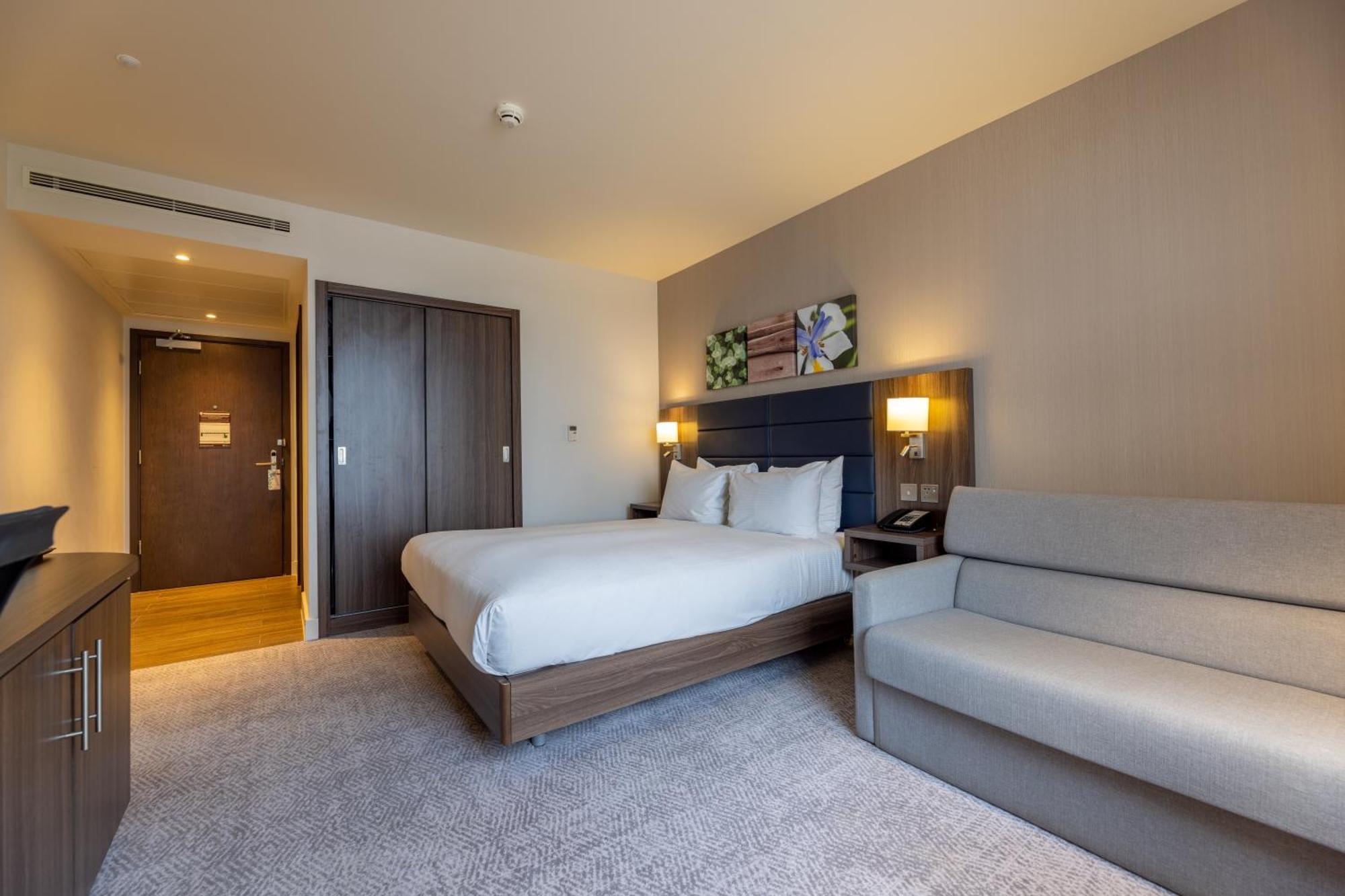 ביקנהיל Hilton Garden Inn Birmingham Airport Uk מראה חיצוני תמונה