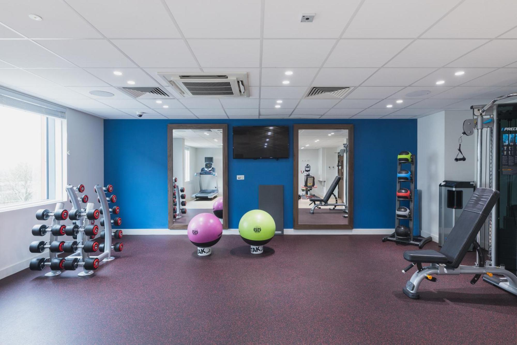 ביקנהיל Hilton Garden Inn Birmingham Airport Uk מראה חיצוני תמונה