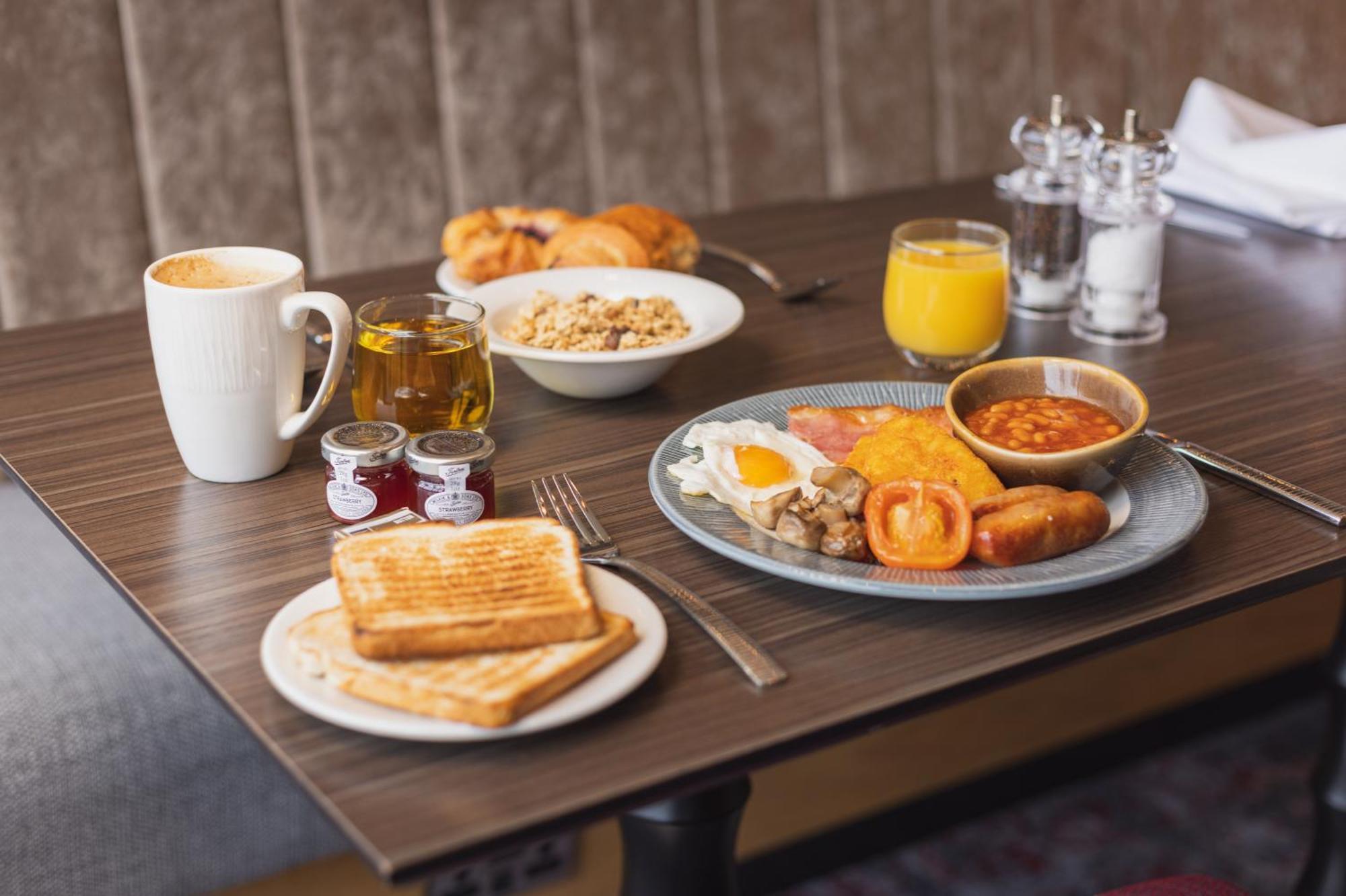 ביקנהיל Hilton Garden Inn Birmingham Airport Uk מראה חיצוני תמונה