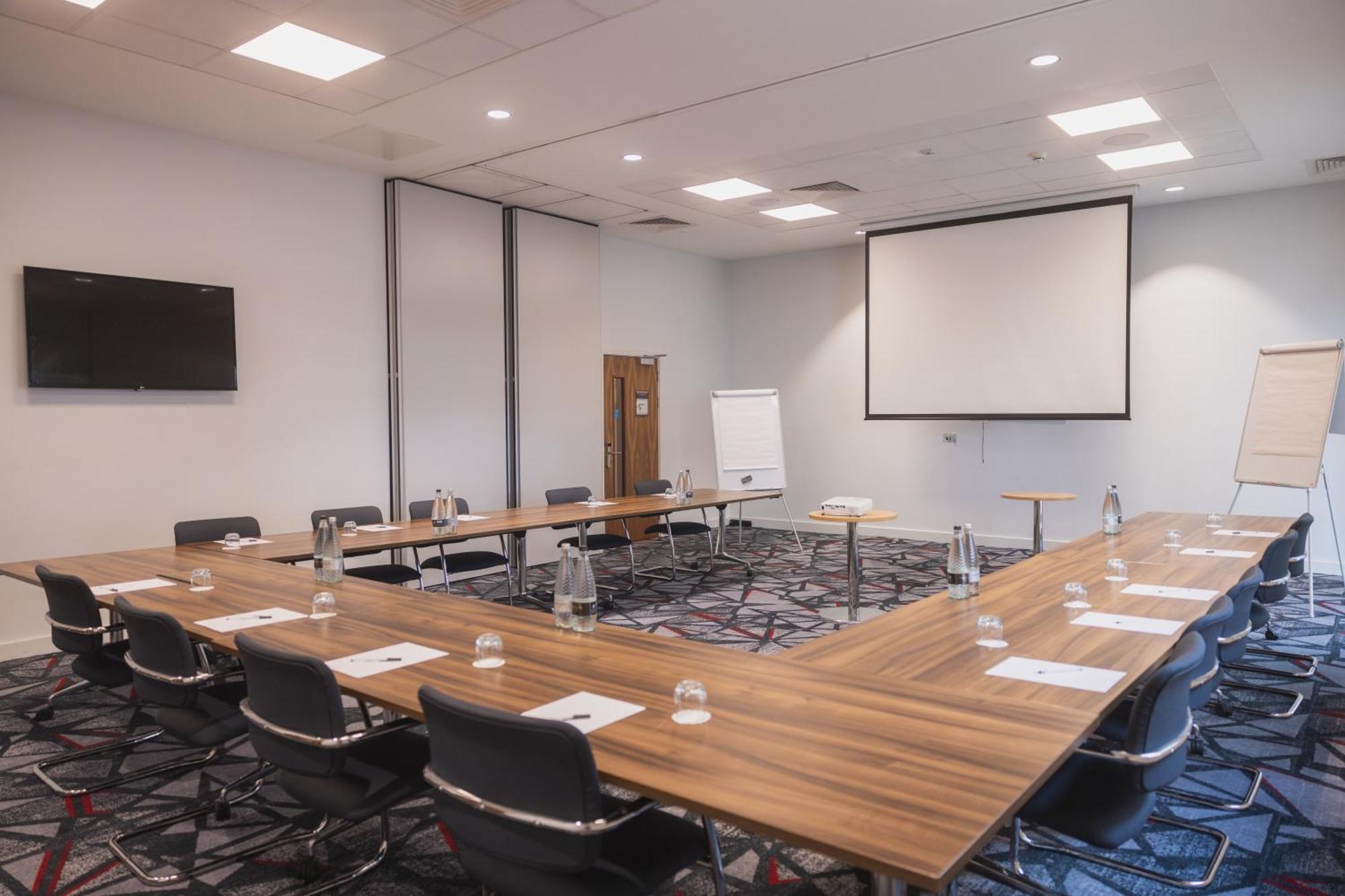 ביקנהיל Hilton Garden Inn Birmingham Airport Uk מראה חיצוני תמונה