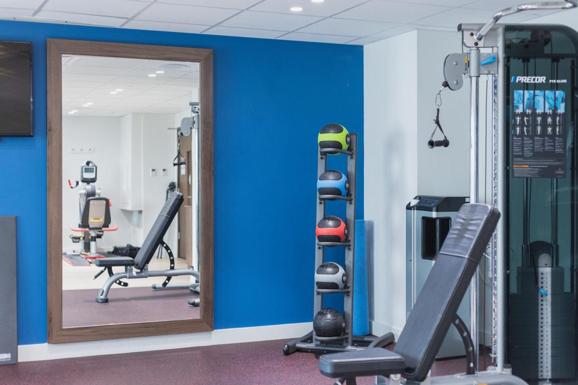 ביקנהיל Hilton Garden Inn Birmingham Airport Uk מראה חיצוני תמונה