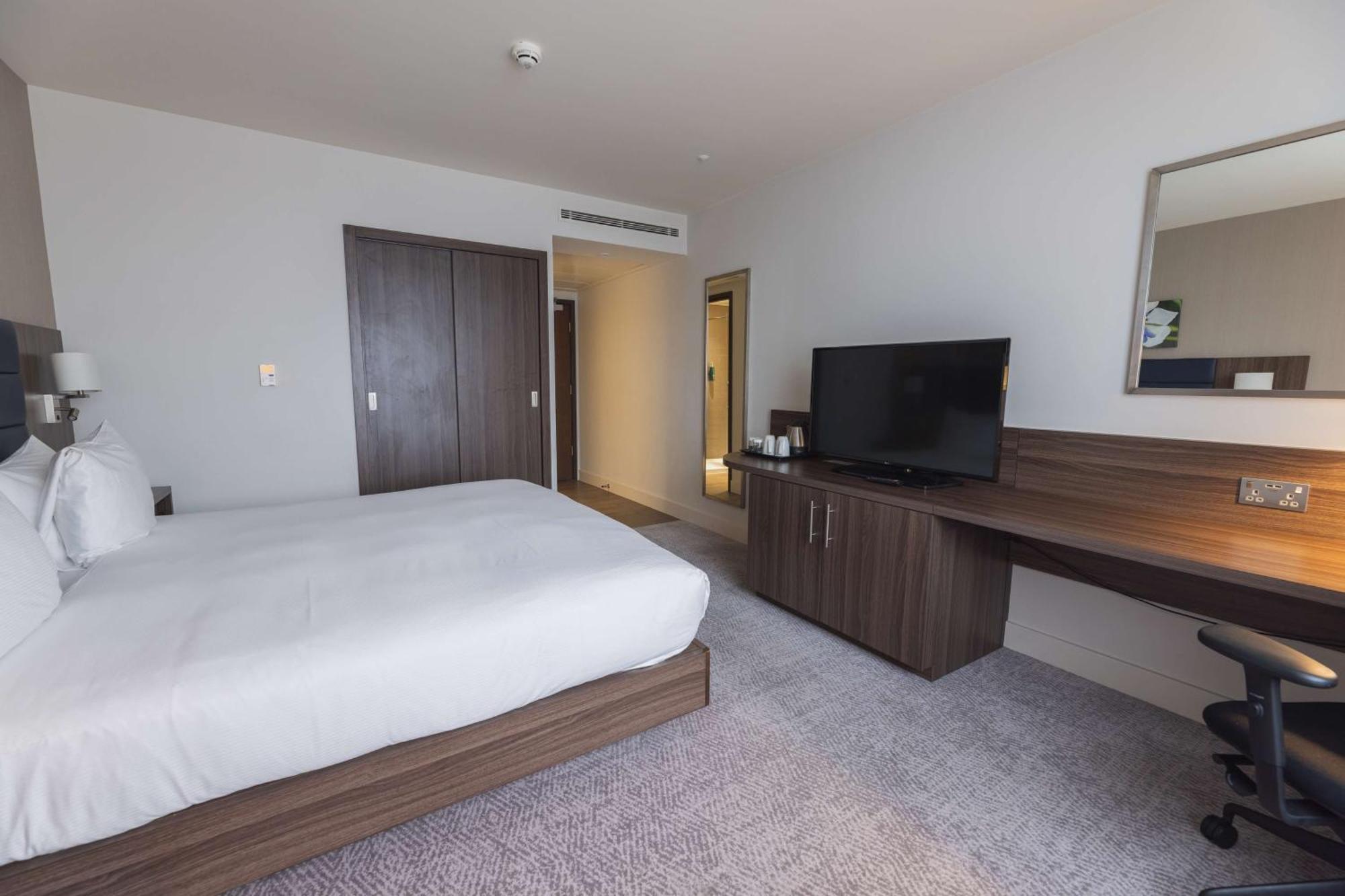 ביקנהיל Hilton Garden Inn Birmingham Airport Uk מראה חיצוני תמונה