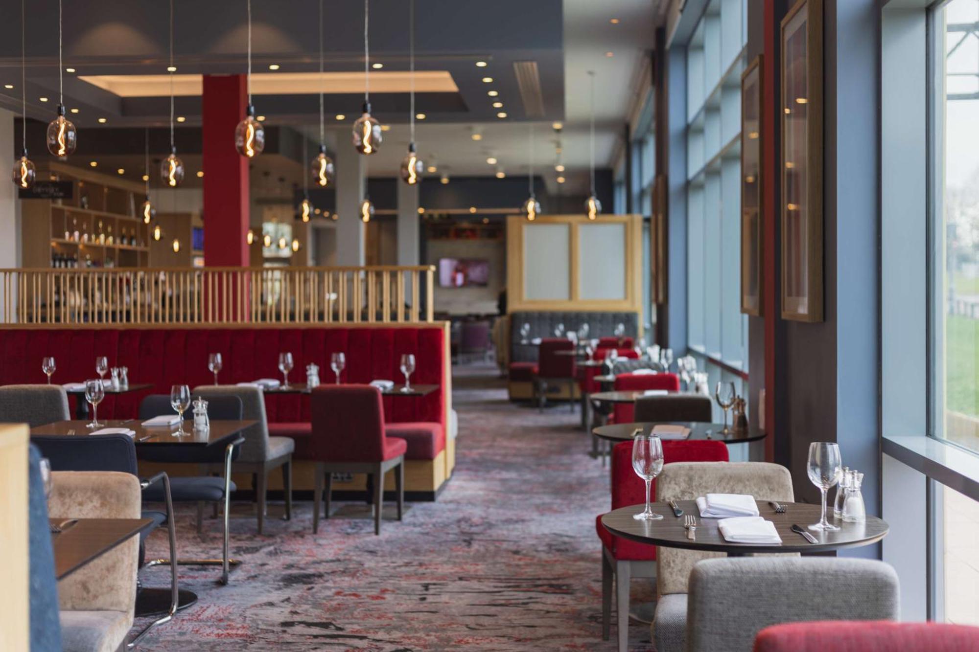 ביקנהיל Hilton Garden Inn Birmingham Airport Uk מראה חיצוני תמונה