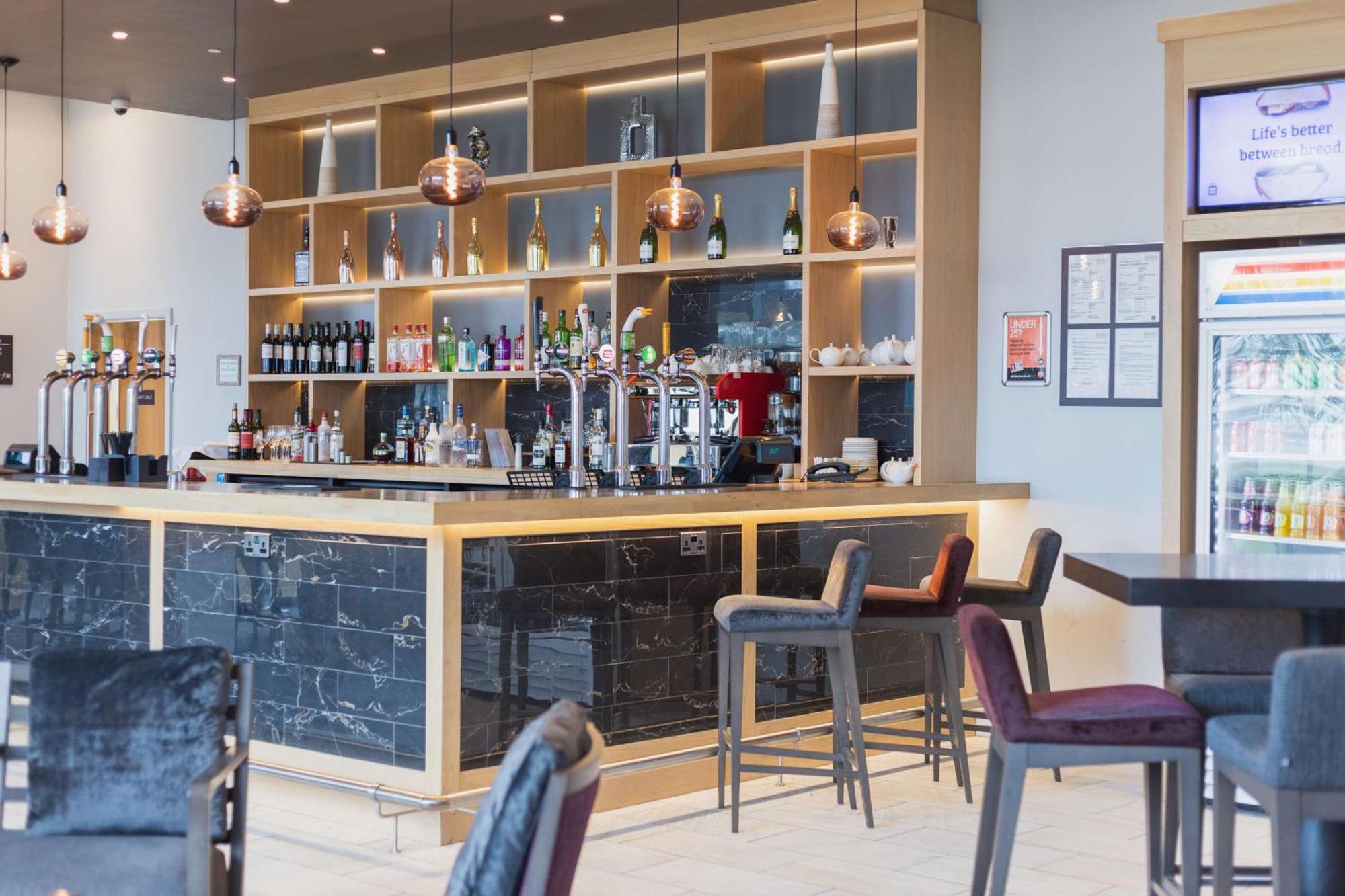 ביקנהיל Hilton Garden Inn Birmingham Airport Uk מראה חיצוני תמונה